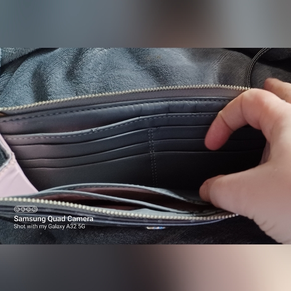 Coach signature logo grey fabric wallet wristlet w/ pink interior - Picture 7 of 8